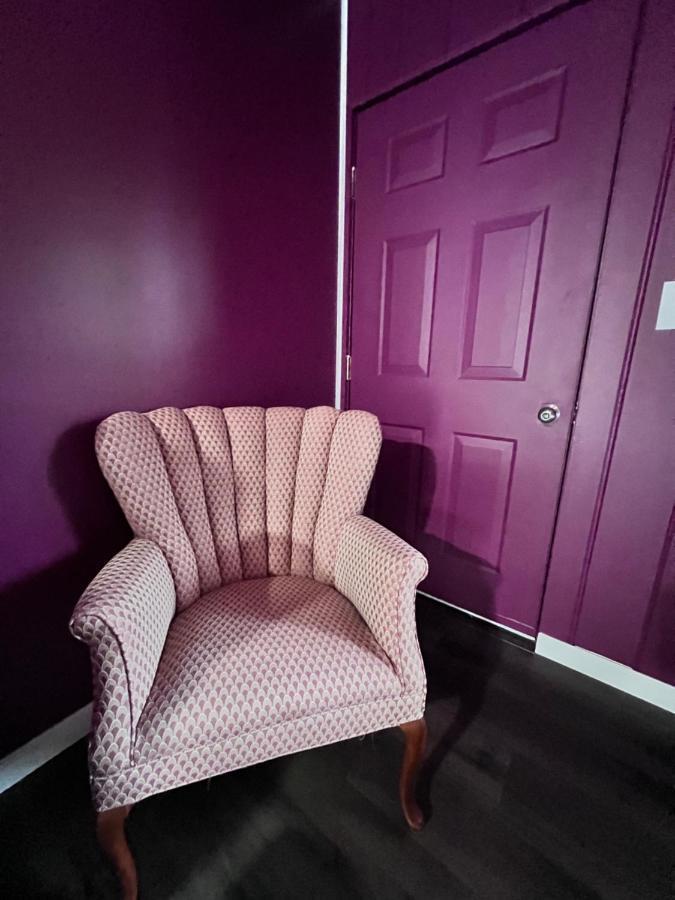 Great Gatsby Motel Inn Northville Exterior foto